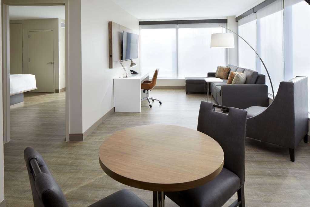 Cambria Hotel Phoenix Chandler - Fashion Center Номер фото