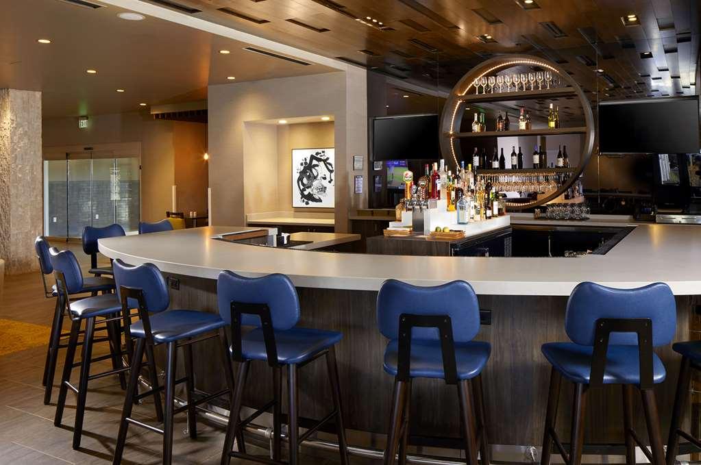 Cambria Hotel Phoenix Chandler - Fashion Center Ресторан фото