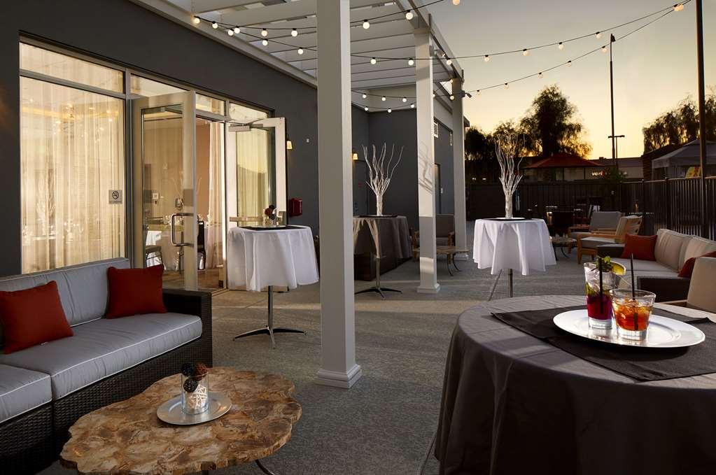 Cambria Hotel Phoenix Chandler - Fashion Center Удобства фото
